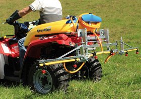 C-Dax SprayRider, 12V 80L sprayer 7.6lpm 60psi pump, 10m of hose and spray lance.