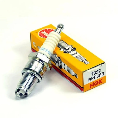 NGK Spark Plug BPR6ES to suit Honda stationary Engines.