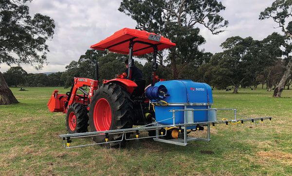 Bertolini Blockmate, 3PL Sprayer, 400L Tank, 6M manual folding boom, PA430 40lpm 580psi pump.